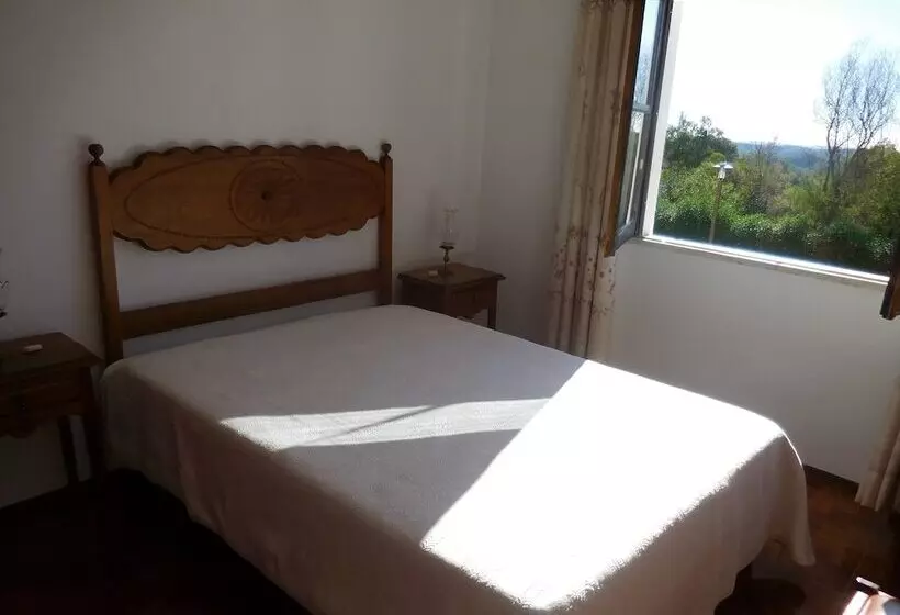 ペンション Casa De Hóspedes Granifóia
