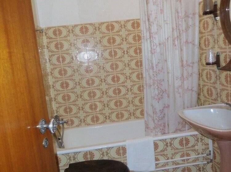 پانسیون Casa De Hóspedes Granifóia