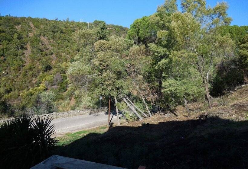 پانسیون Casa De Hóspedes Granifóia