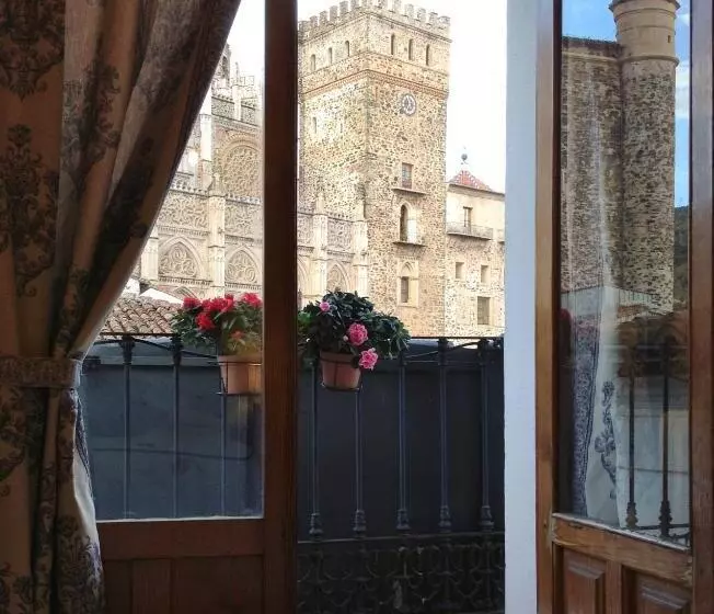 پانسیون Hostal Cerezo 2