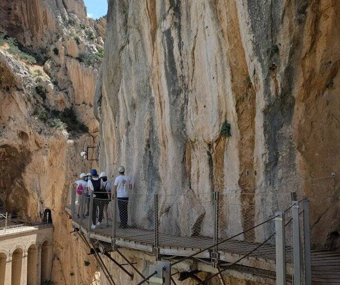 Пансион Hostal Don Joaquín Alora