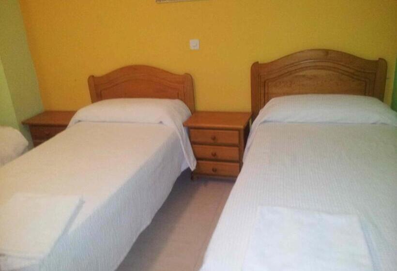 Пансион Hostal El Alba