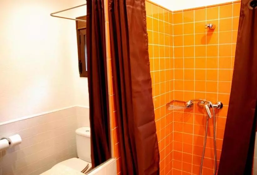 ペンション Hostal El Cardenillo