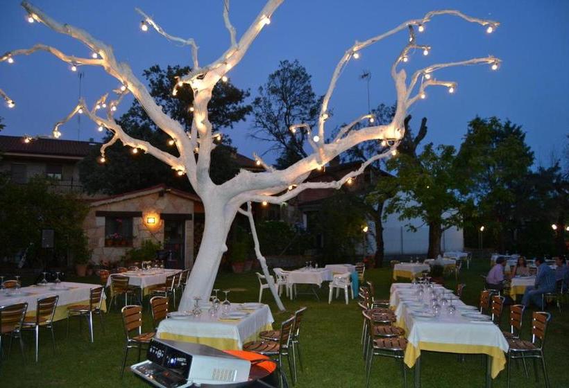 Pensão Hostal El Cardenillo