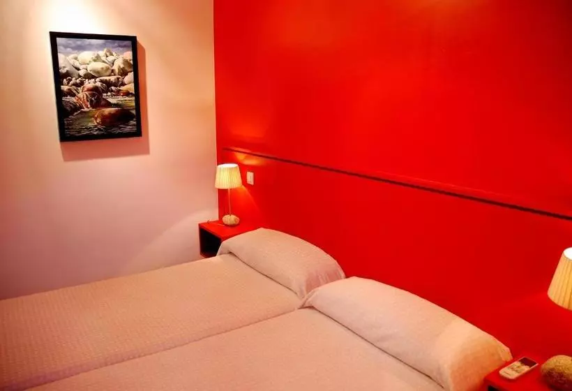 ペンション Hostal El Cardenillo