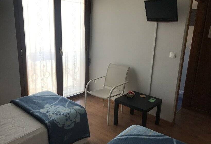 پانسیون Hostal El Horno