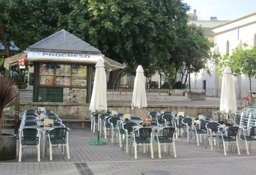 Majatalo Hostal Linares