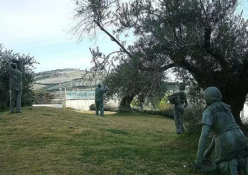 ペンション Hostal Los Claveles