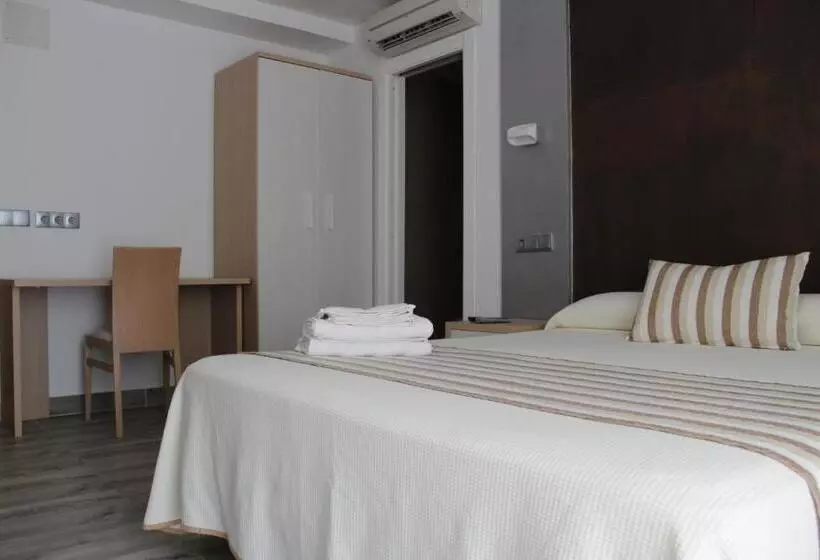 پانسیون Hostal Masin