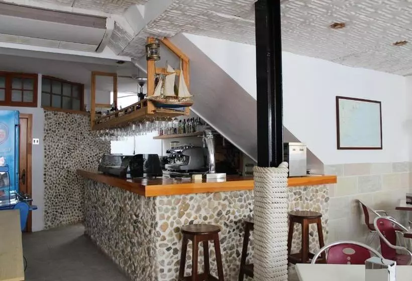 پانسیون Hostal Masin