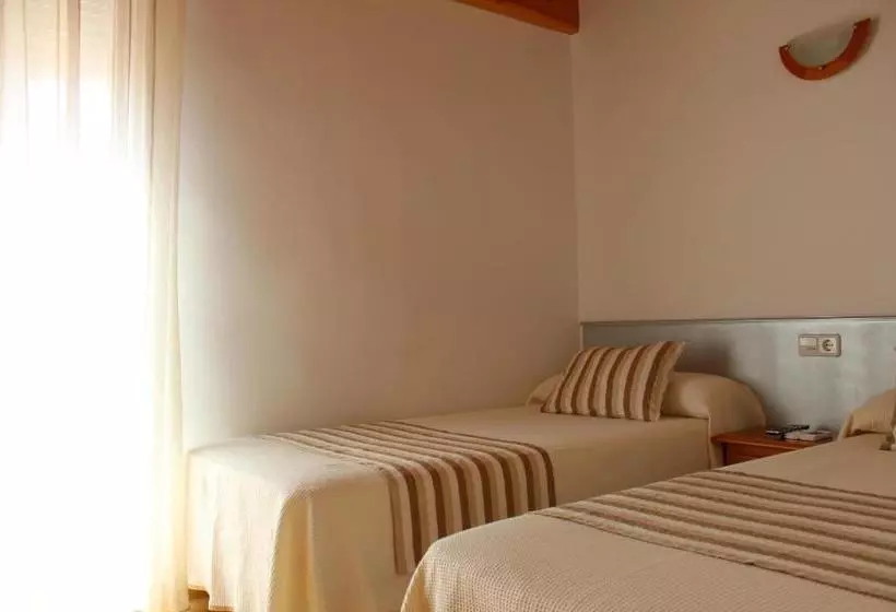 پانسیون Hostal Masin