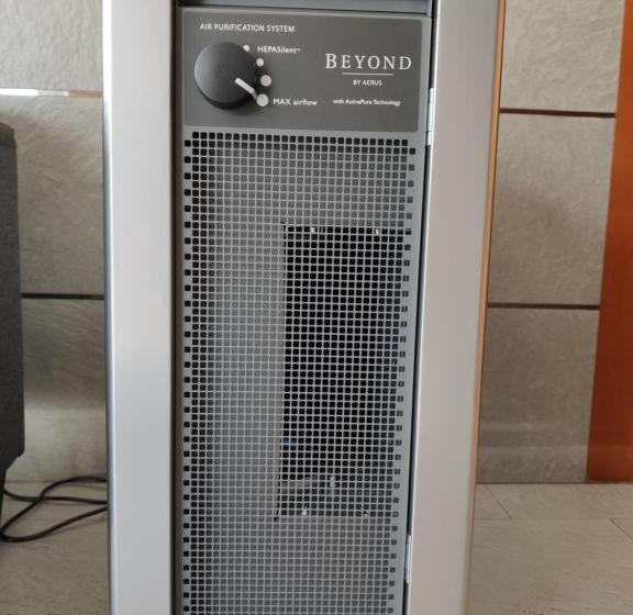 פנסיון Hostal Mediterraneo