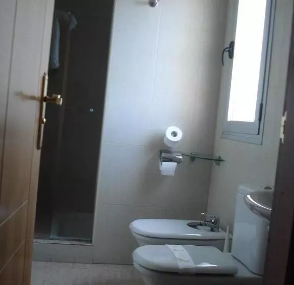 Majatalo Hostal Mediterraneo