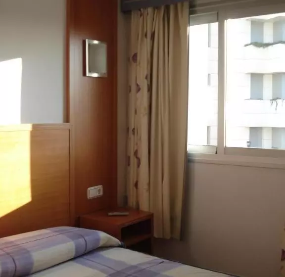 Majatalo Hostal Mediterraneo