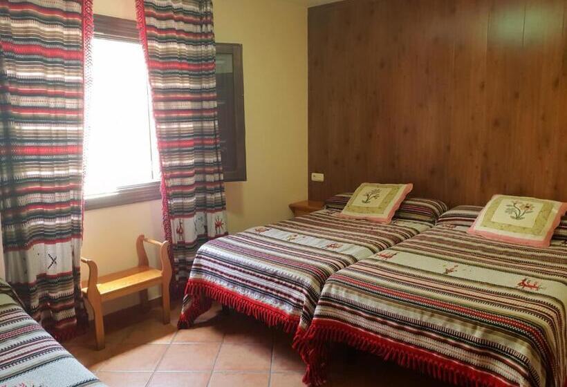 膳宿费 Hostal Pampaneira