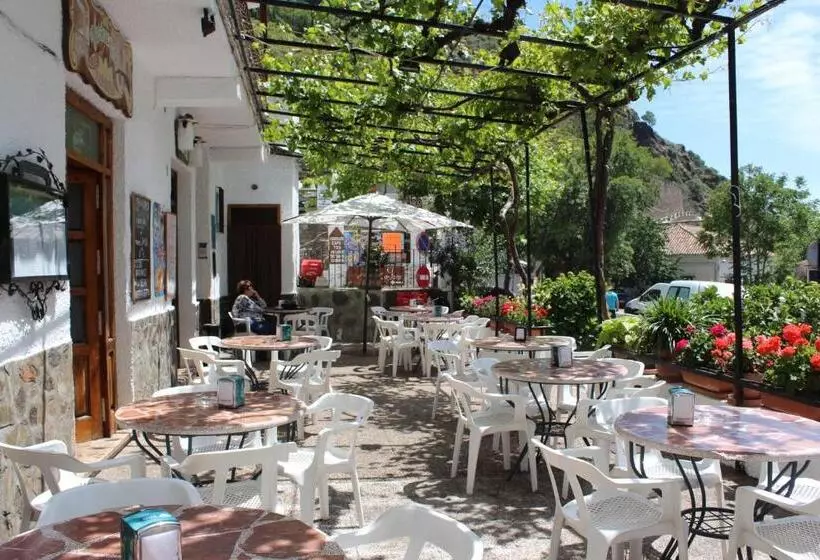 Majatalo Hostal Pampaneira