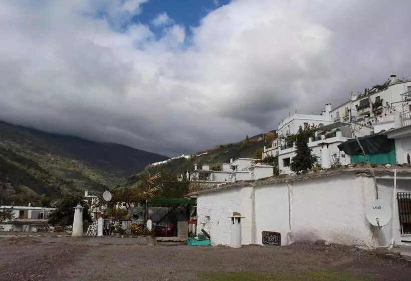 Majatalo Hostal Pampaneira