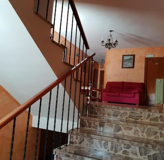 膳宿费 Hostal Pampaneira