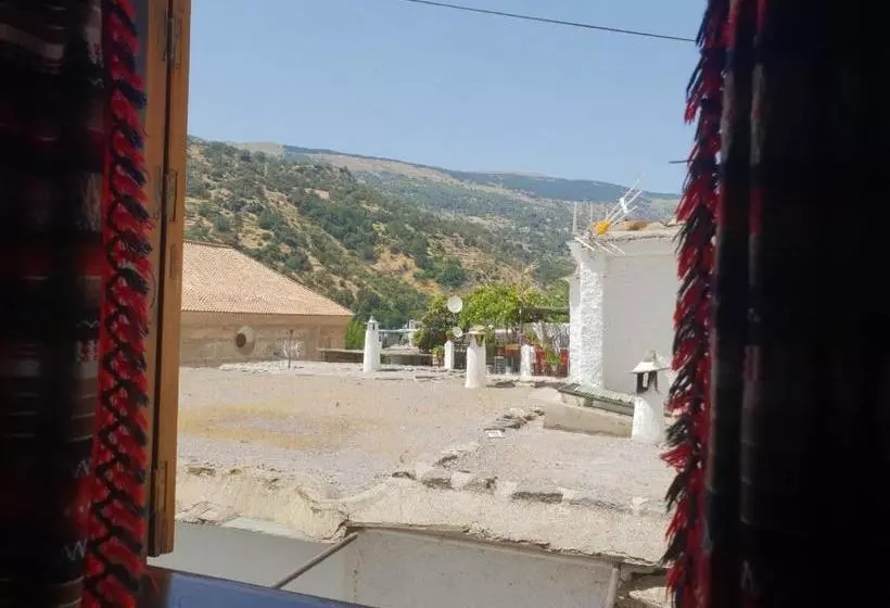Majatalo Hostal Pampaneira