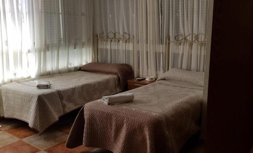 پانسیون Hostal San Miguel By Croma