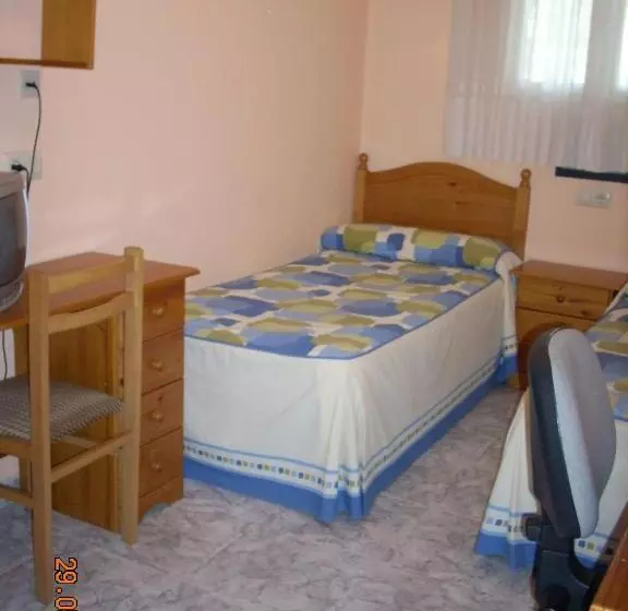 پانسیون Hostal Vadama