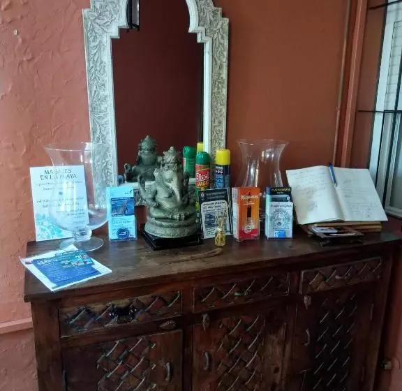 پانسیون La Posada De Lola   Adults Only