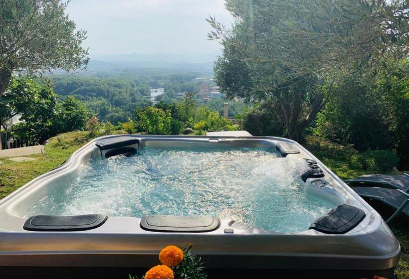 بنسيون Montjuic Boutique Bed & Breakfast Girona