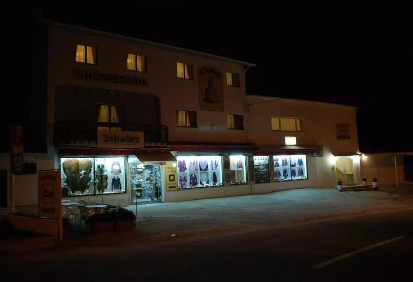 Retkeilymaja A Torre No Sabugueiro