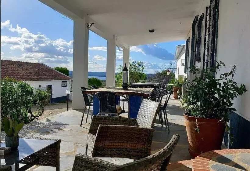 Hotelli Herdade Da Fonte Ferreira