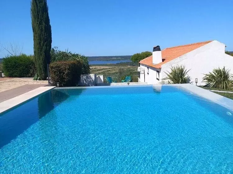 Hotelli Herdade Da Fonte Ferreira