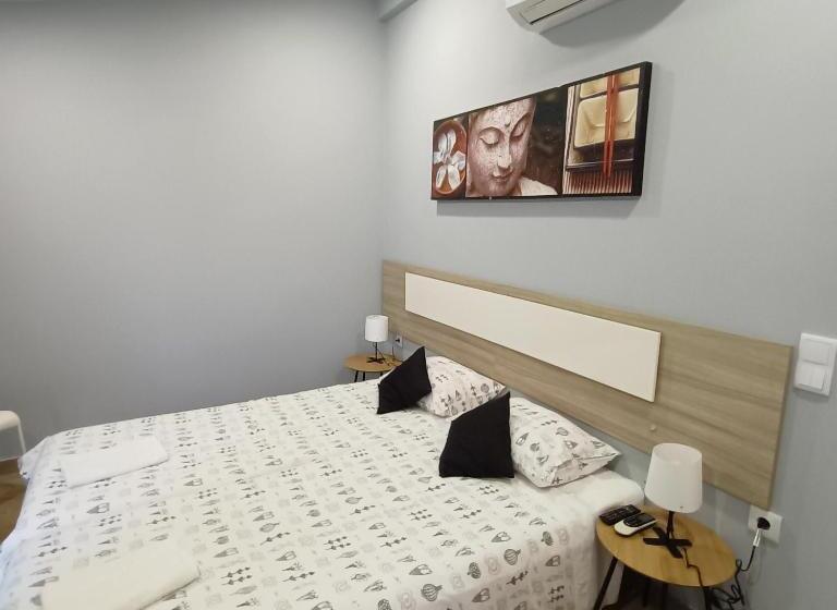 پانسیون Good Vibes Lagos Guesthouse