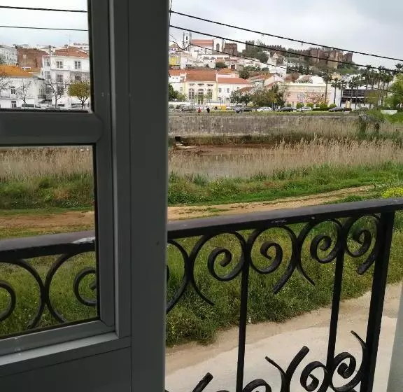 ペンション Ponte Romana