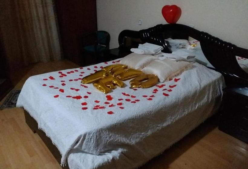 بنسيون Residencial Central