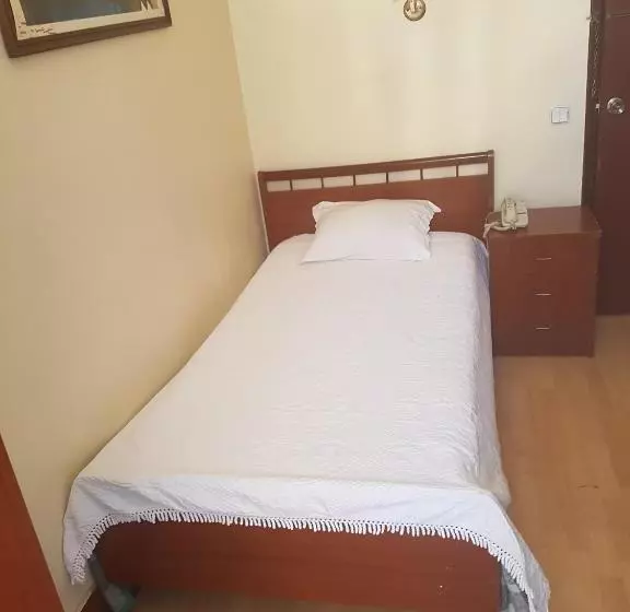 Majatalo Residencial Central