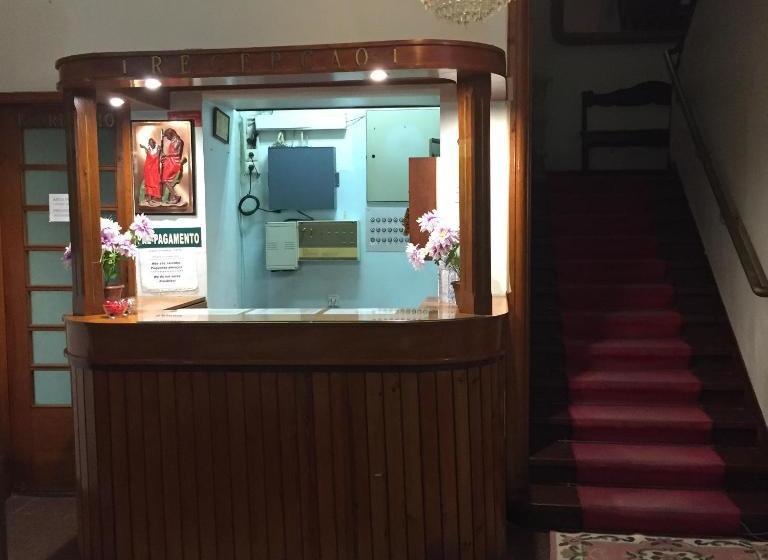 بنسيون Residencial Central