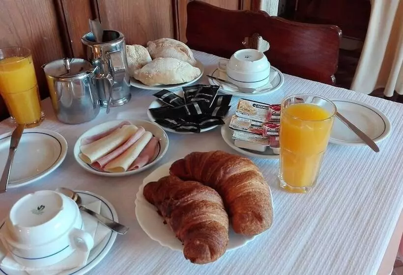 Pensão Residencial Sol