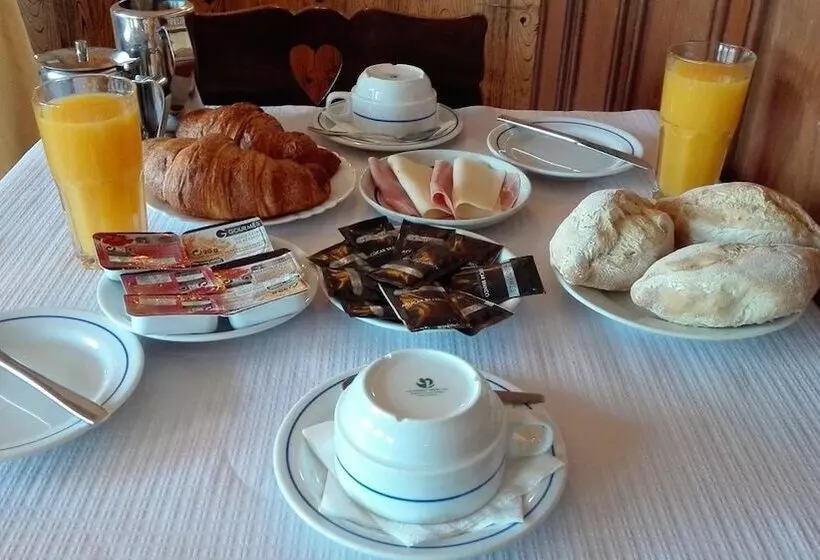 Pensão Residencial Sol