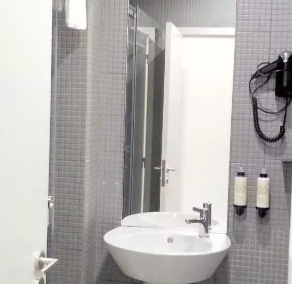 پانسیون Souto Guest House