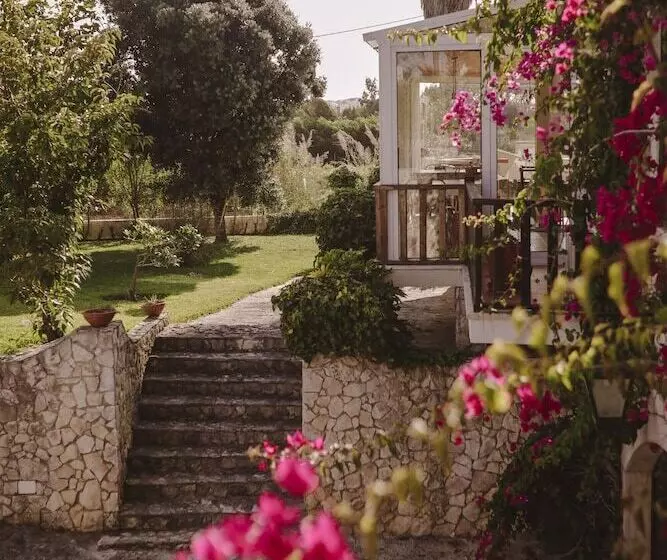 پانسیون Vila Louro