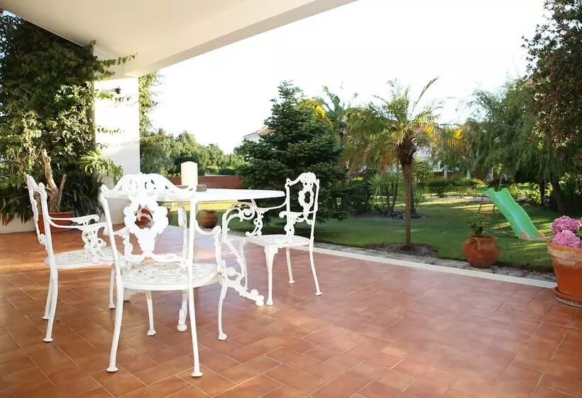 پانسیون Vila Louro