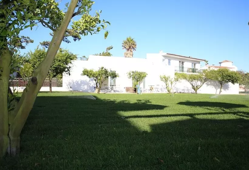 پانسیون Vila Louro