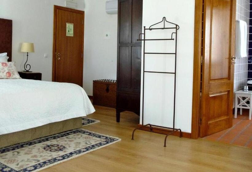 הוסטל Casa Do Largo   Golegã   Turismo De Habitação