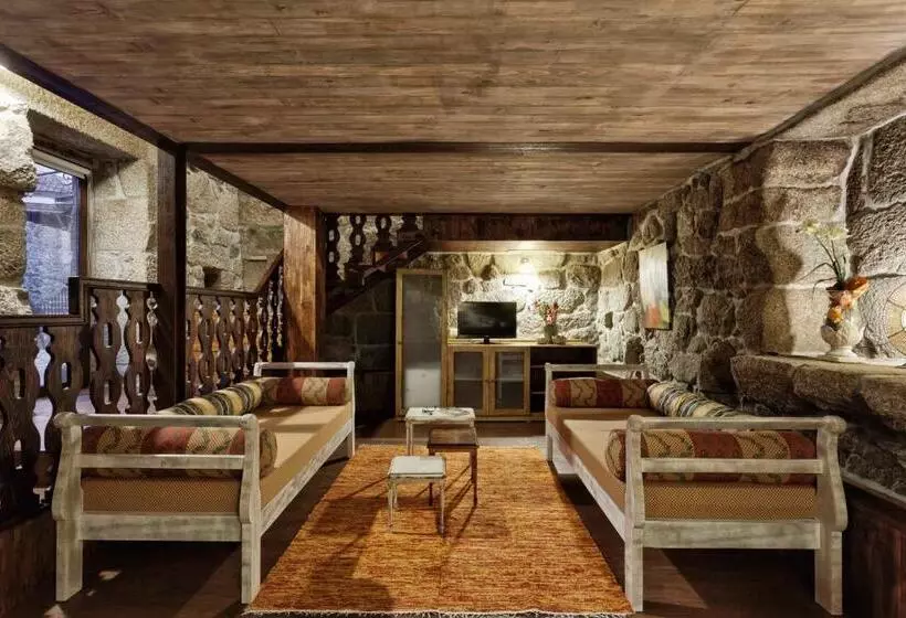 Hotelli Casa De Louredo