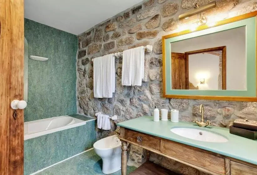 Hotelli Casa De Louredo