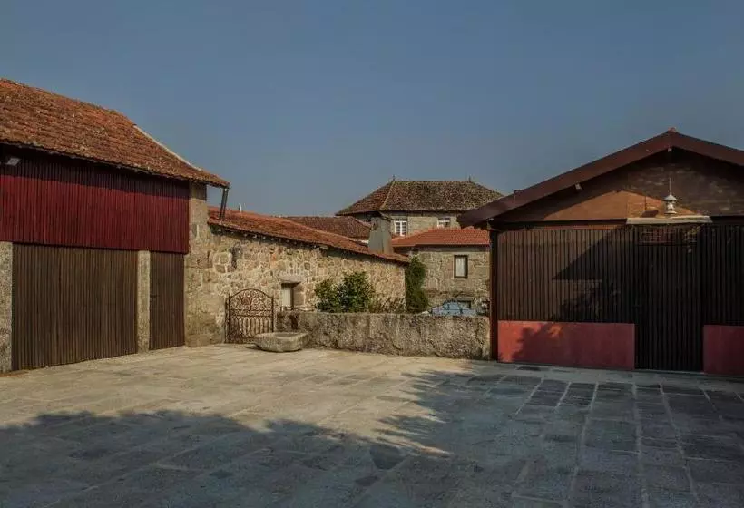 Hotelli Casa De Louredo