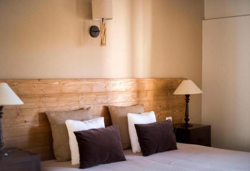 فندق Herdade Das Barradas Da Serra