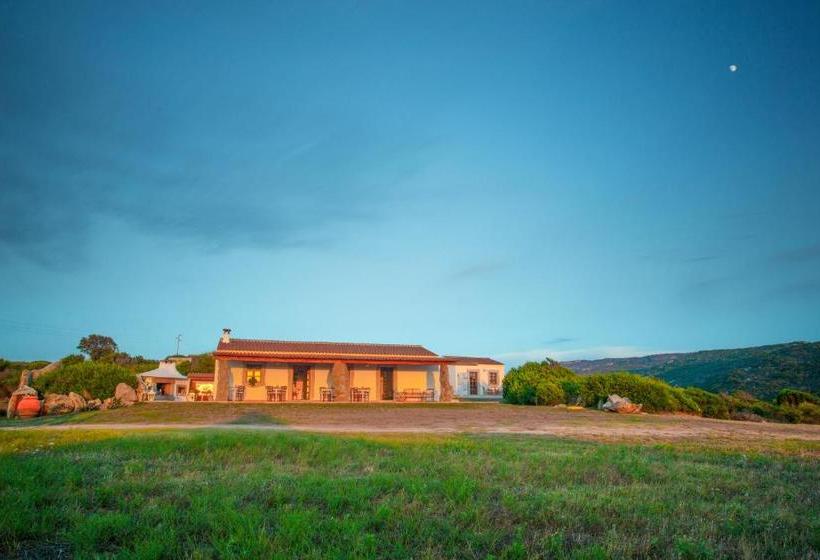 فندق Villamarina Garden Relais