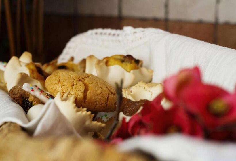 فندق Villamarina Garden Relais