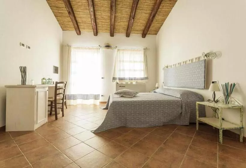 هتل Villamarina Garden Relais