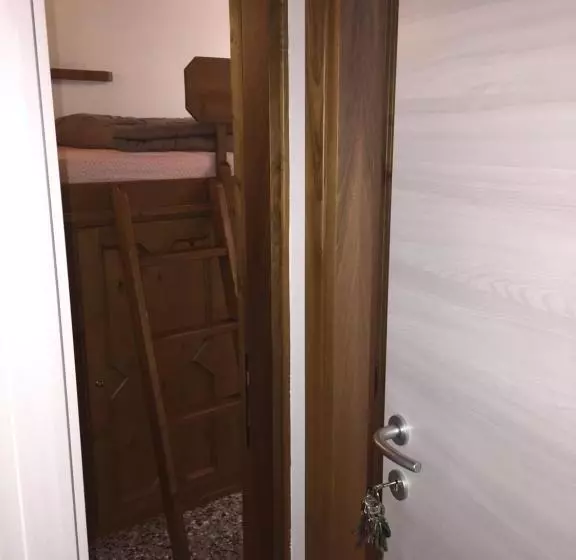 پانسیون Hesperia Room